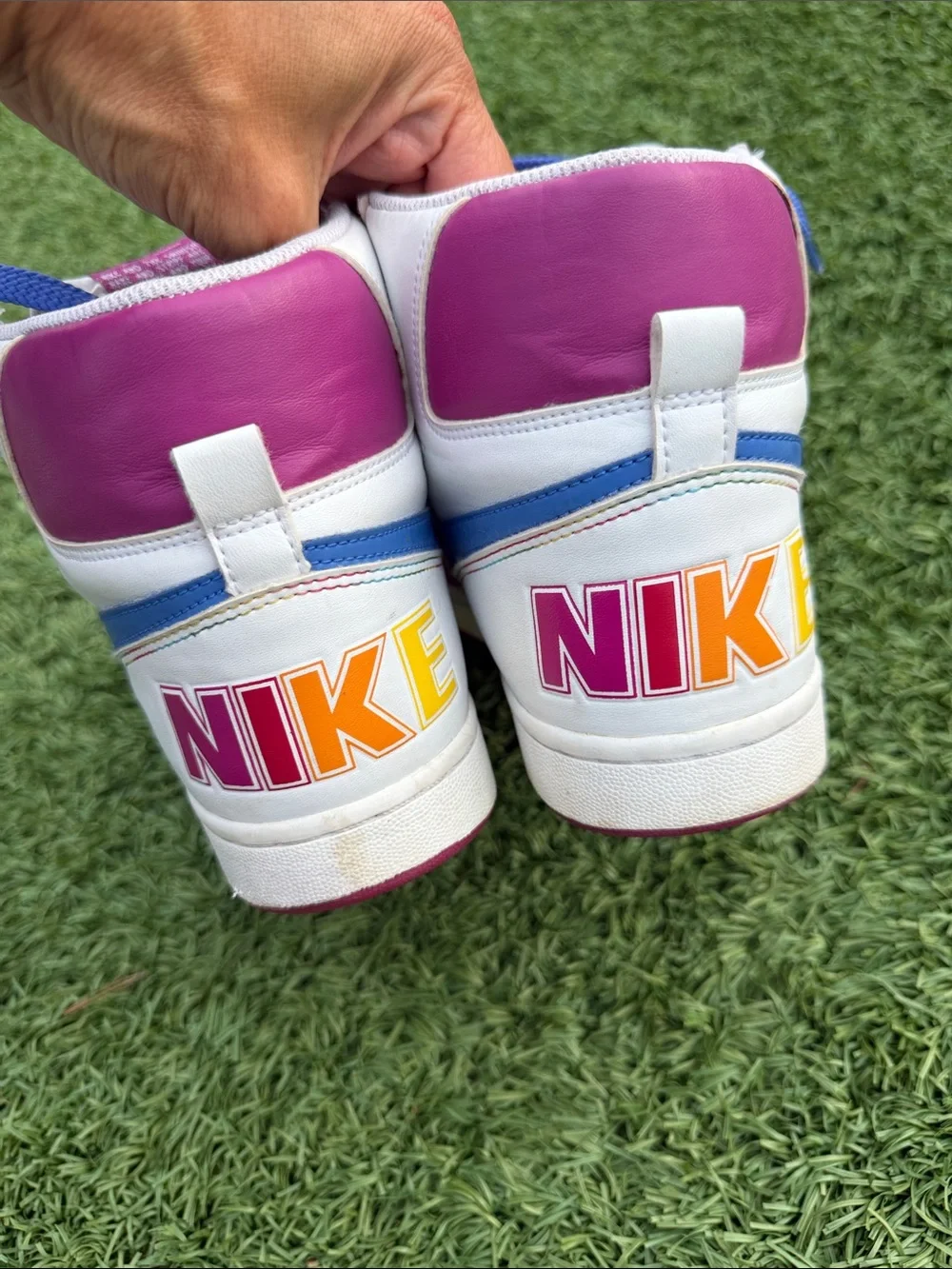 Vintage Nike High-Top Sneakers in White, Magenta & Blue with Multicolor Logo